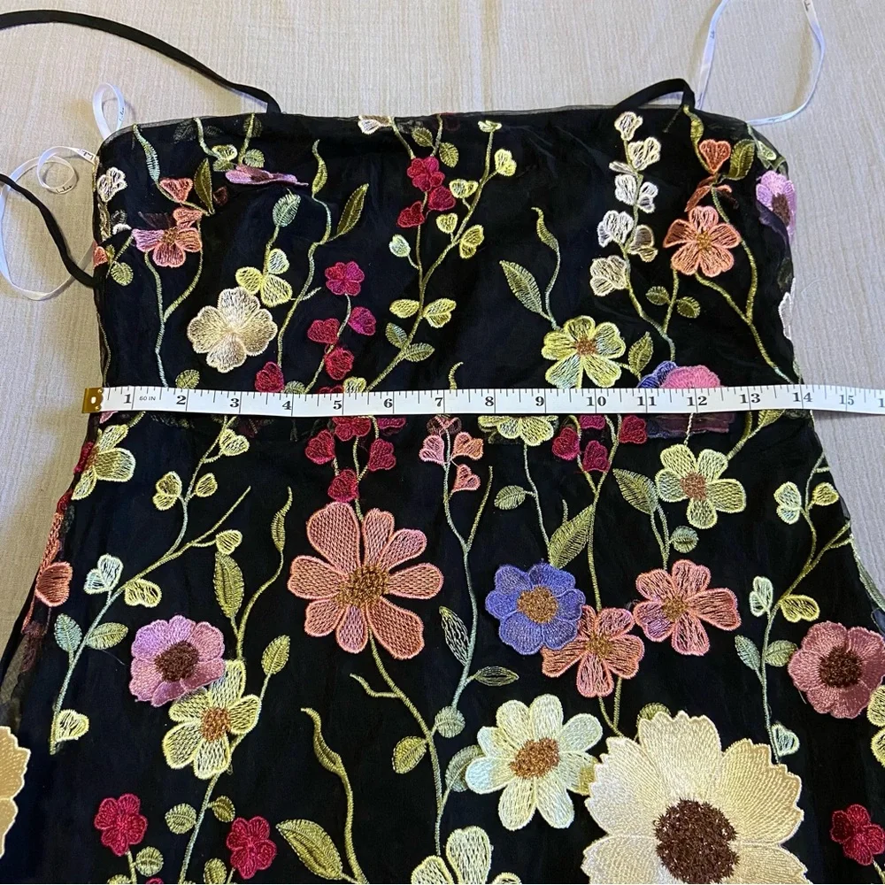NWOT Lulus Thriving Energy Black 3D Floral Embroidered Lace-Up Midi Dress - Picture 13 of 13